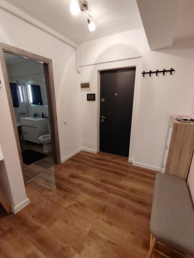 B&I Apartment Floreşti Exterior foto